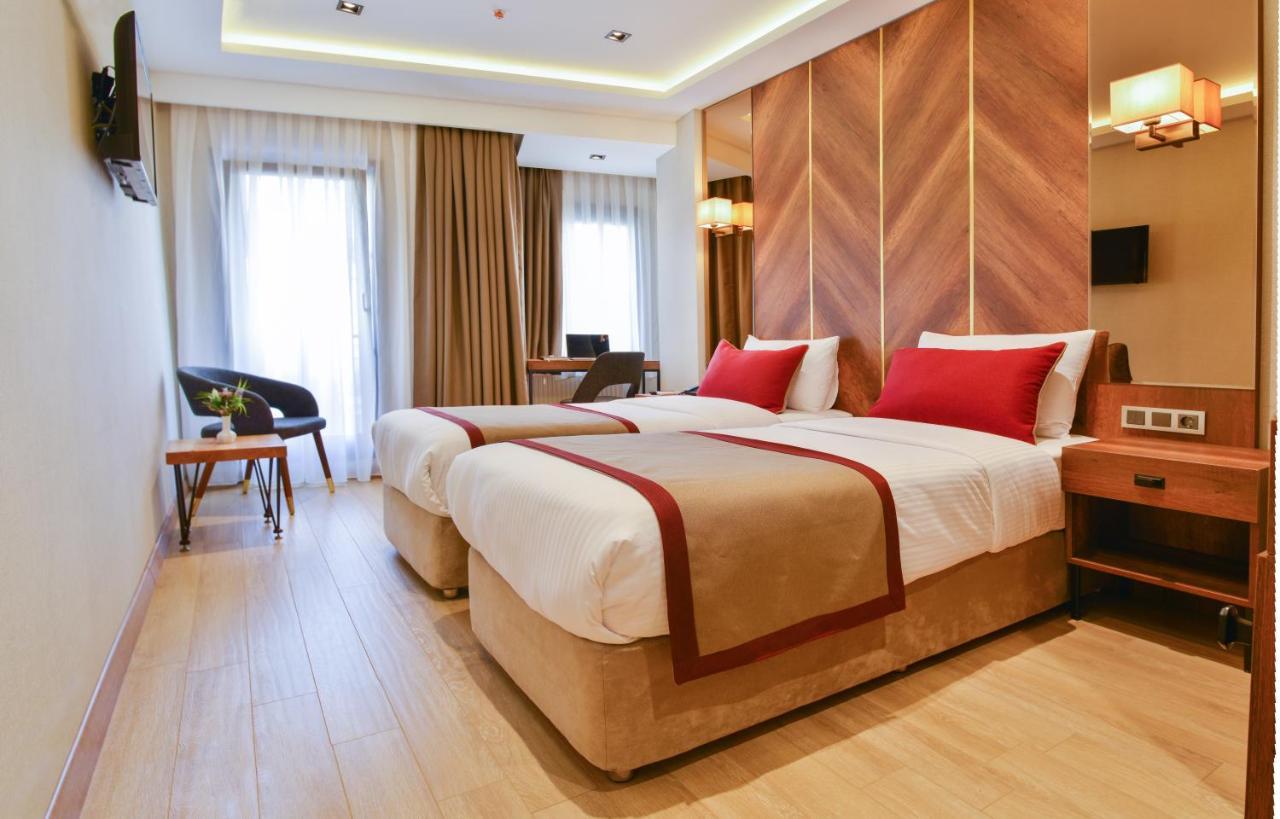 Celine Hotel Taxim Istanboel Buitenkant foto