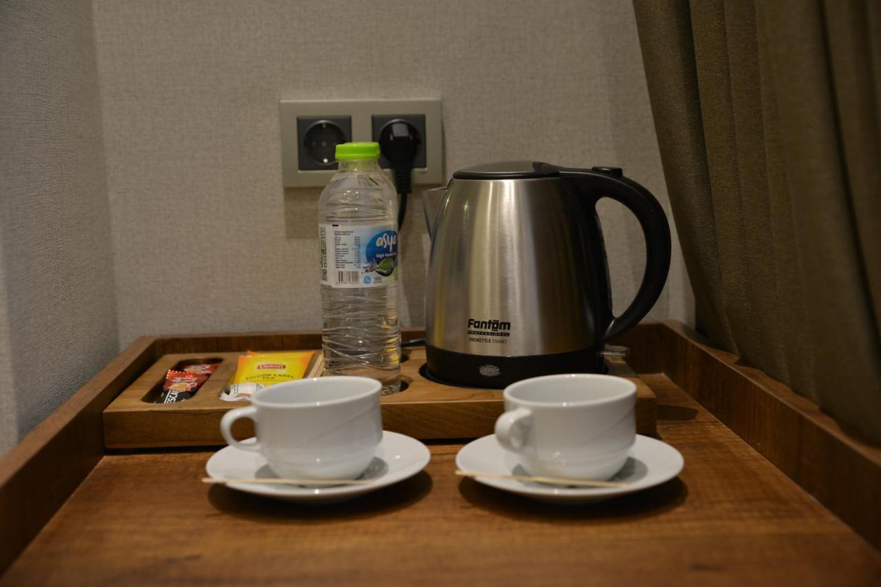 Celine Hotel Taxim Istanboel Buitenkant foto